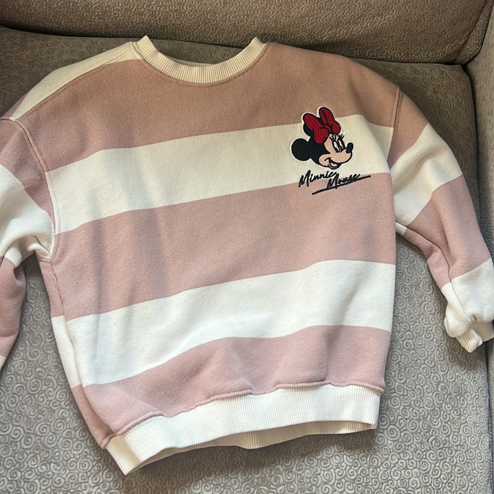 Zara Minnie sweatshirt